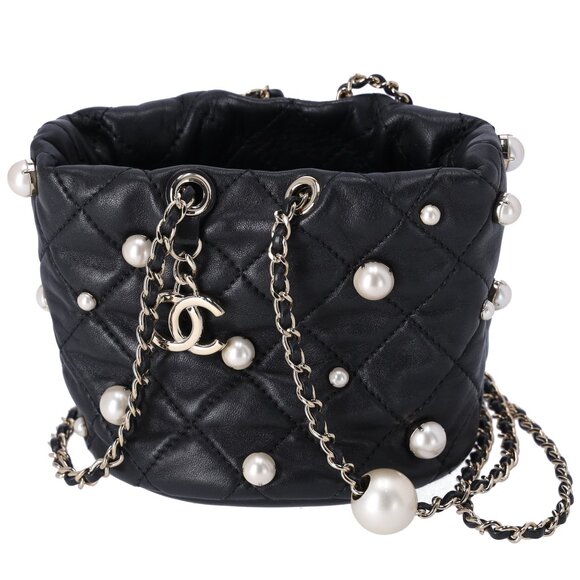CHANEL About Pearls Drawstring Mini Bucket Bag Black Lambskin - Picture 1 of 8